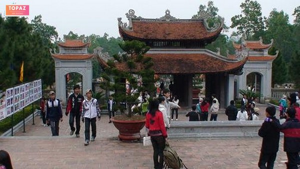 Đền thờ Nguyễn Trãi Hải Dương 