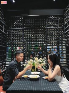 Túc Mạnh – Wine & Restaurant
