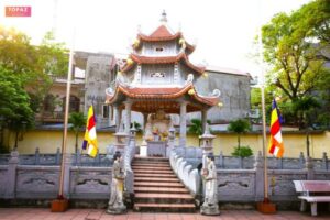 Chùa Bảo Sài tọa lạc tại phường Phạm Ngũ Lão, thành phố Hải Dương, tỉnh Hải Dương