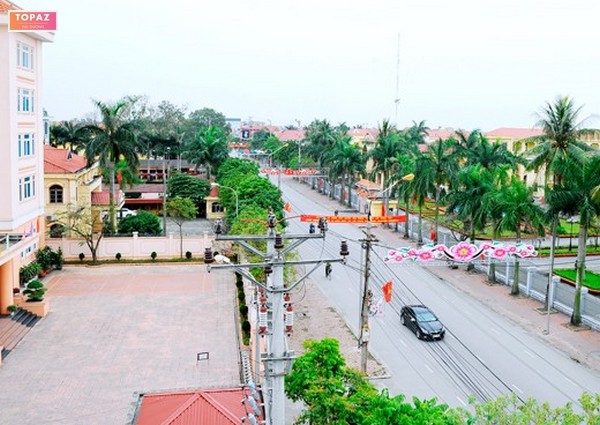 Kim Anh, Kim Thành, Hải Dương, với vị trí địa lý thuận lợi và điều kiện tự nhiên ưu đãi, đã và đang phát triển kinh tế với nhiều tiềm năng.